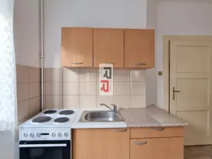 Pronájem bytu 2+kk, Olomouc, Dukelská, 44 m2
