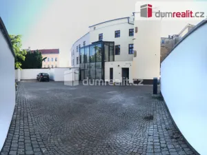 Pronájem bytu 1+kk, Opava - Město, Dolní náměstí, 49 m2