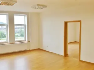 Pronájem kanceláře, Ústí nad Labem, Žižkova, 180 m2