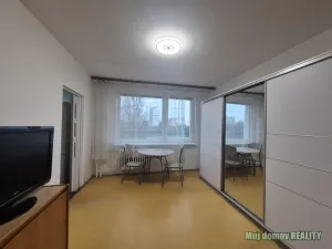 Pronájem bytu 1+1, Praha - Chodov, Bachova, 33 m2