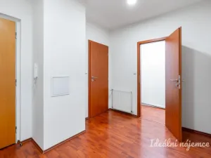 Pronájem bytu 2+kk, Praha - Vršovice, Bajkalská, 53 m2