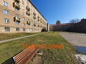 Pronájem bytu 2+kk, Ostrava - Poruba, náměstí Boženy Němcové, 43 m2