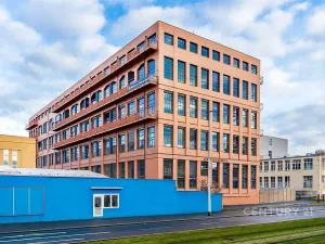 Pronájem bytu 1+kk, Praha, Kolbenova, 33 m2