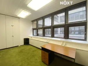Pronájem kanceláře, Praha - Nové Město, Na Moráni, 16 m2