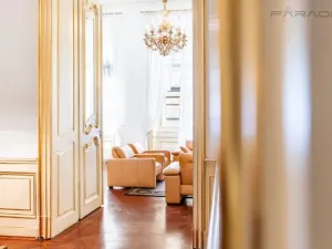 Prodej atypického bytu, Praha - Staré Město, Smetanovo nábřeží, 142 m2