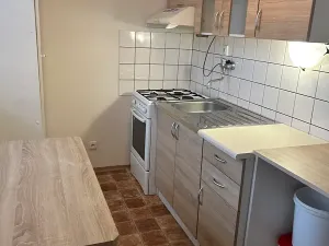 Pronájem bytu 1+1, Uherské Hradiště, Pod Svahy, 30 m2