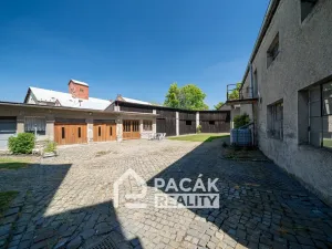 Prodej rodinného domu, Tršice, 700 m2