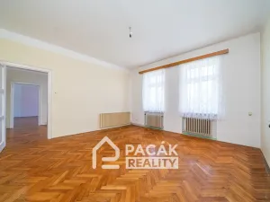 Prodej rodinného domu, Tršice, 700 m2