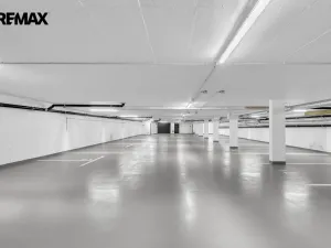 Prodej bytu 2+kk, Hradec Králové - Pražské Předměstí, Gočárova třída, 203 m2