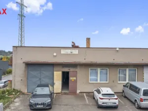 Pronájem skladu, Skuteč, Smetanova, 254 m2