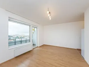 Pronájem bytu 1+kk, Praha - Horní Měcholupy, Hornoměcholupská, 38 m2