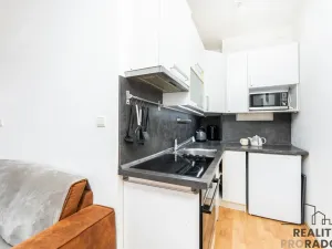 Prodej bytu 1+kk, Praha, Přeučilova, 35 m2