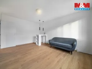 Prodej bytu 2+1, Roztoky, 51 m2