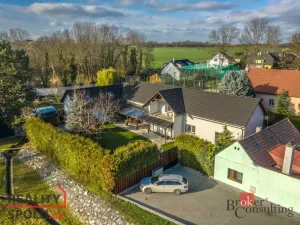 Prodej rodinného domu, Zlonín, U Rybníka, 291 m2