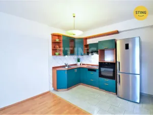 Prodej komerční nemovitosti, Zlín, Kvítková, 609 m2