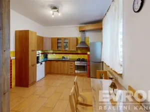 Pronájem bytu 2+1, Pardubice, Jungmannova, 59 m2