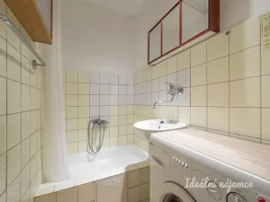 Pronájem bytu 1+1, Praha - Záběhlice, Bramboříková, 32 m2