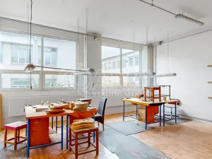 Pronájem skladu, Luby, 1700 m2