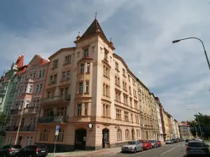 Pronájem bytu 2+kk, Praha - Nusle, Svatoslavova, 43 m2