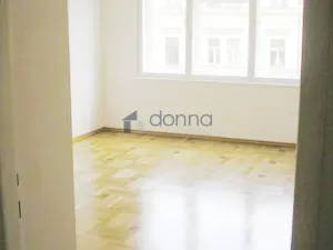 Pronájem bytu 3+1, Praha, Francouzská, 100 m2