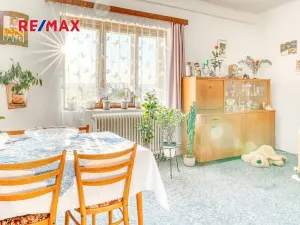 Prodej rodinného domu, Provodín, 290 m2