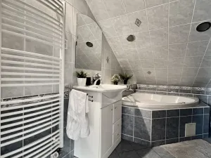 Prodej ubytování, Baška, 420 m2