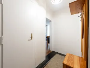 Pronájem bytu 2+kk, Praha, Jugoslávských partyzánů, 50 m2