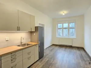 Pronájem bytu 2+kk, Praha - Vysočany, Prouzova, 50 m2