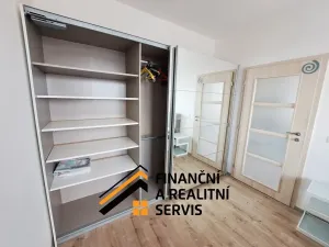 Pronájem bytu 3+kk, Praha - Vysočany, Freyova, 66 m2