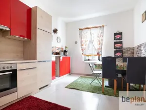 Prodej bytu 3+1, Mariánské Lázně, Lesní, 86 m2