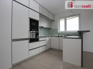 Pronájem bytu 4+kk, Praha - Háje, Jurkovičova, 94 m2