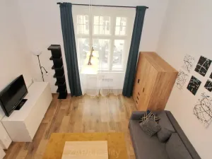 Pronájem bytu 2+kk, Praha - Smíchov, Grafická, 42 m2