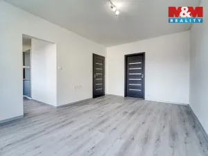 Prodej bytu 3+1, Mariánské Lázně - Úšovice, Hroznatova, 64 m2