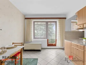 Prodej bytu 3+kk, Dvůr Králové nad Labem, Klazarova, 390 m2