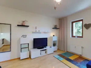 Pronájem bytu 1+kk, Hostivice, Školská, 28 m2