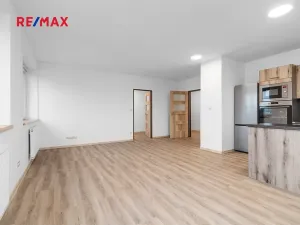 Pronájem bytu 2+kk, Klatovy, K Letišti, 58 m2