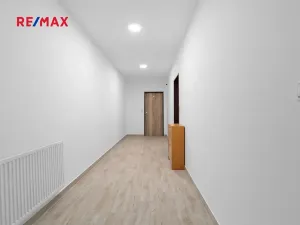 Pronájem bytu 2+kk, Klatovy, K Letišti, 58 m2