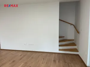 Pronájem bytu 3+kk, Smiřice, 101 m2