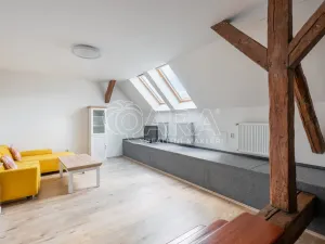 Pronájem bytu 2+kk, Praha - Karlín, Sokolovská, 62 m2