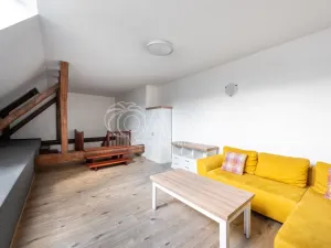 Pronájem bytu 2+kk, Praha - Karlín, Sokolovská, 62 m2