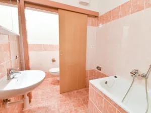 Pronájem bytu 2+kk, Praha - Dolní Měcholupy, V osikách, 56 m2