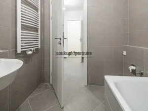 Prodej bytu 2+kk, Praha - Ruzyně, Stočesova, 54 m2