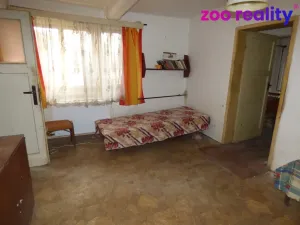 Prodej rodinného domu, Uhersko, 154 m2