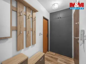 Pronájem bytu 1+1, Náchod, Raisova, 32 m2