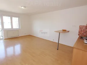 Pronájem bytu 1+kk, Praha - Záběhlice, K prádelně, 34 m2