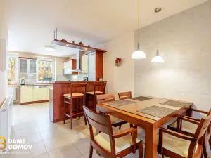 Prodej rodinného domu, Kostelec u Holešova, 260 m2