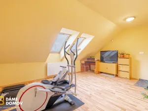 Prodej rodinného domu, Kostelec u Holešova, 260 m2