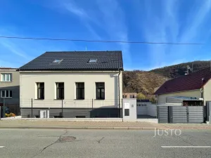 Prodej bytu 3+1, Praha, Žitavského, 66 m2