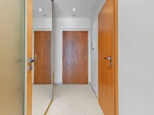 Pronájem bytu 1+kk, Praha - Střešovice, Patočkova, 32 m2