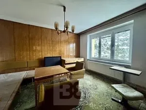 Pronájem bytu 2+1, Třebíč, Václavské nám., 69 m2